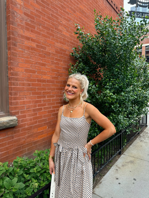 Hamptons House Midi Dress// Taupe