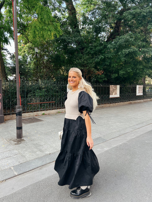 Fall in Paris Dress // Black