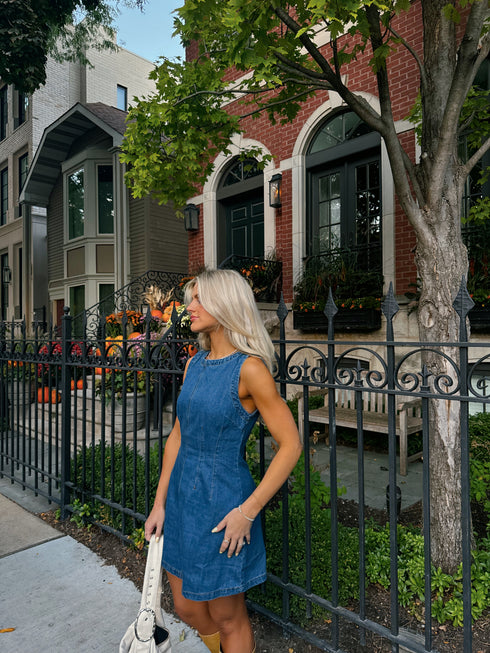 The Pippa Dress// Medium Wash