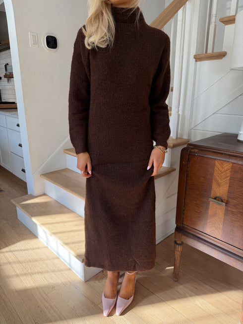 Isabel Sweater Dress // Cocoa