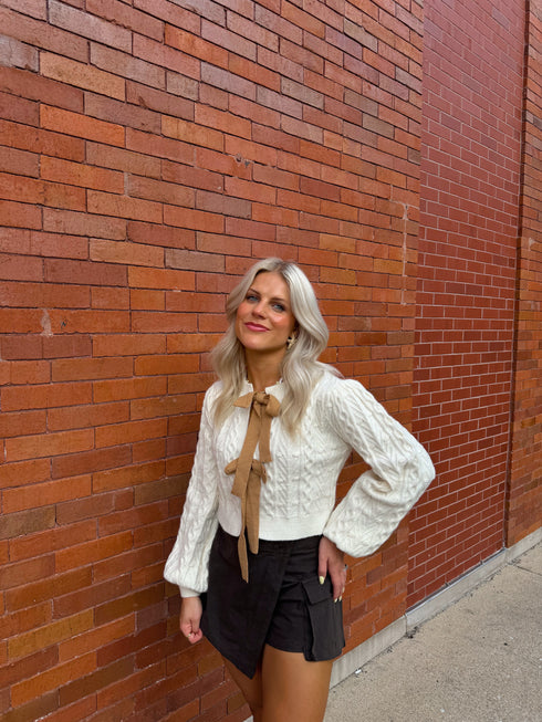 Magic Bow-ment Cardigan// Cream