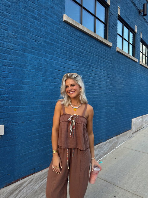 Picnic Princess Pant// Brown