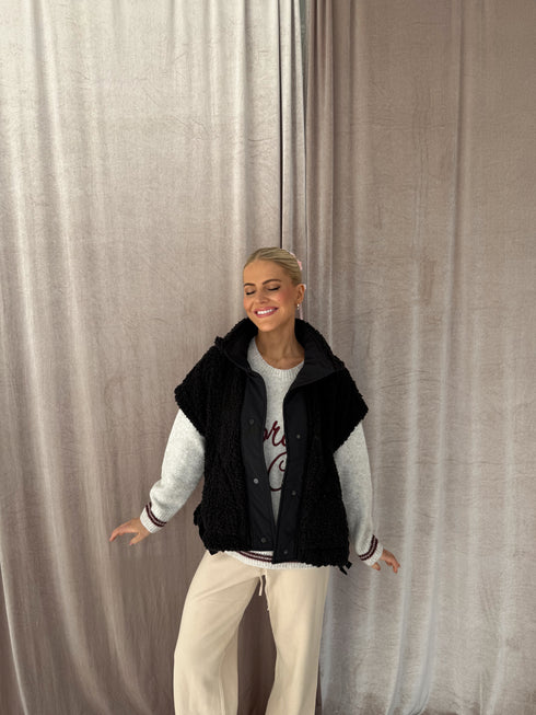 Go Girl Fleece // Black