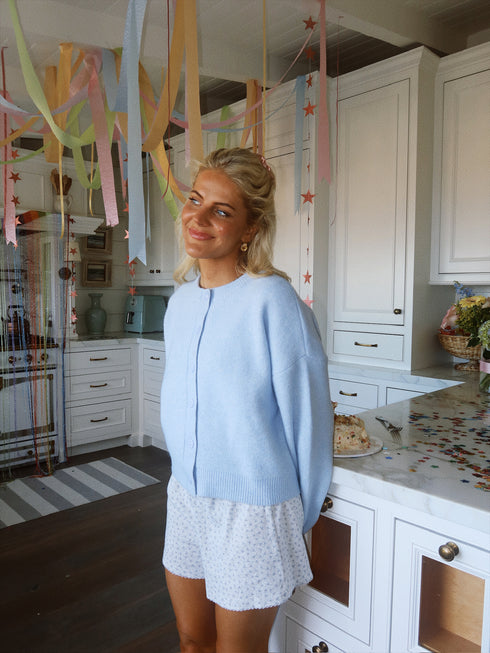 Honey Club Cardigan // Powder