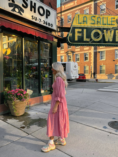 Lillies Love Midi Dress// Pink