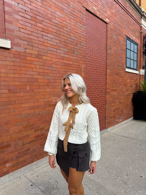 Magic Bow-ment Cardigan// Cream