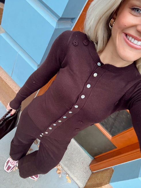 The Sophie Cardigan// Chocolate