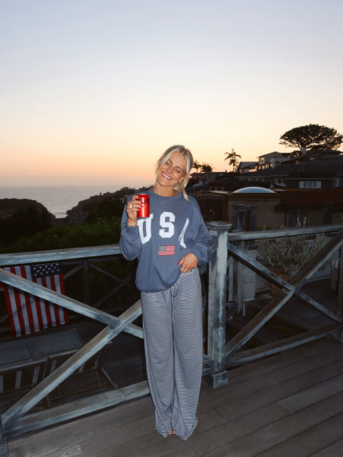 Sunny and Striped Pants // Navy