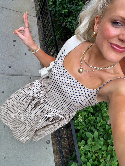 Hamptons House Midi Dress// Taupe