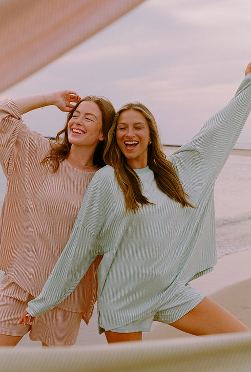 Saturdays Short // Tide