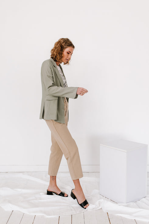 On The Road Pant// Tan