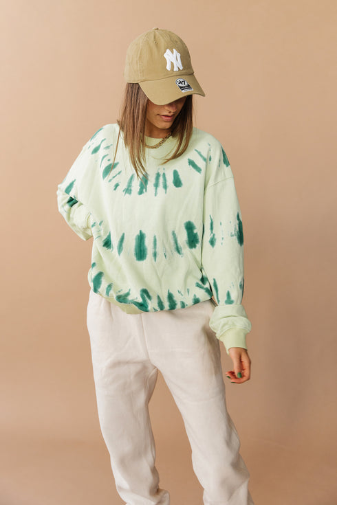 Under Control Tie Dye Pullover // Green