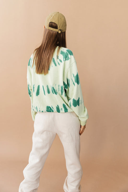 Under Control Tie Dye Pullover // Green