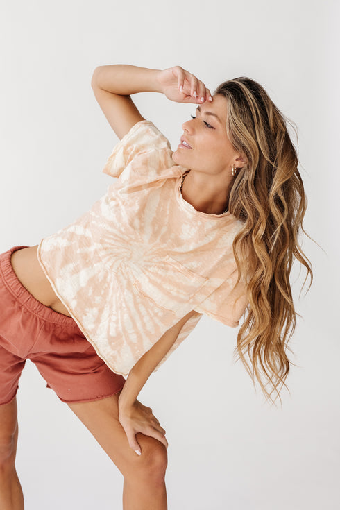 Yo Retro Tie Dye Tee// Tan