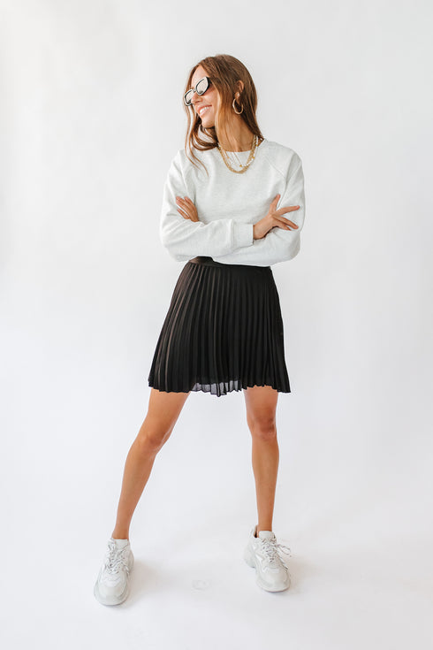 Trend Setter Pleated Skirt// Black