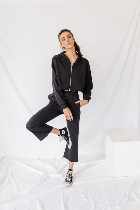 Playing To Win Cropped Hoodie// Ink