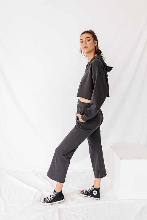 Playing To Win Cropped Hoodie// Ink