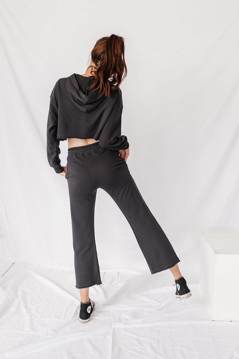 Playing To Win Cropped Hoodie// Ink