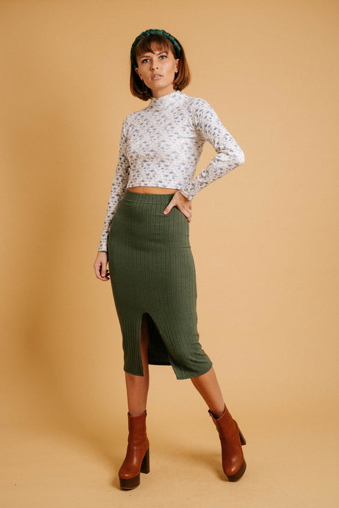 Shine Bright Ribbed Skirt// Olive
