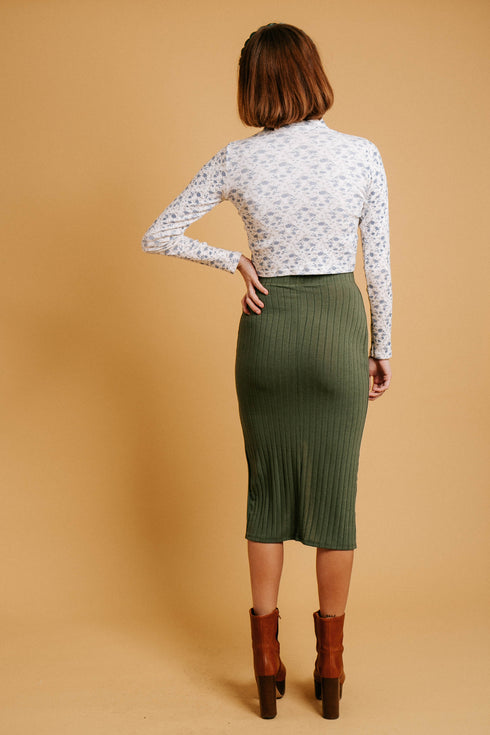 Shine Bright Ribbed Skirt// Olive