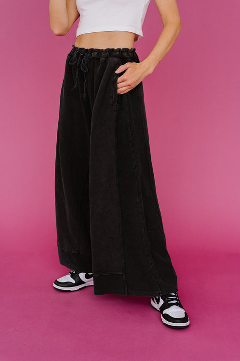 Loving Is Easy Lounge Pant// Black