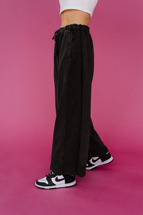 Loving Is Easy Lounge Pant// Black