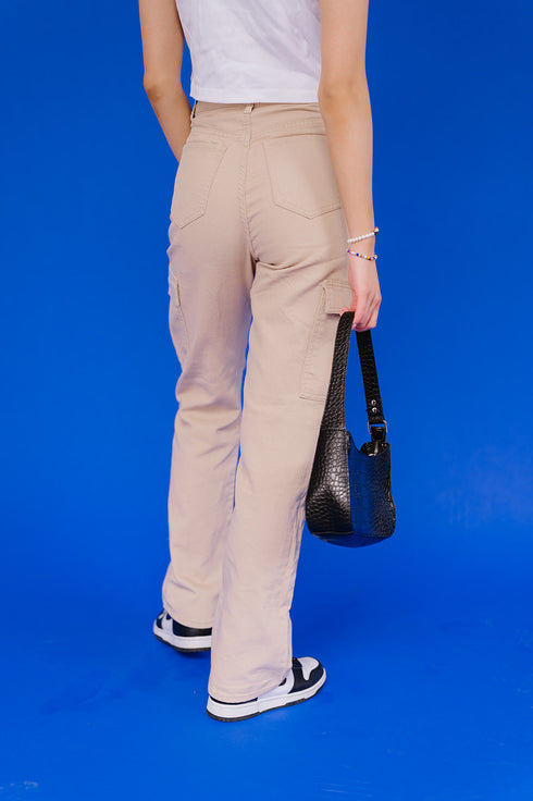 Deja Vu Cargo Pant// Tan