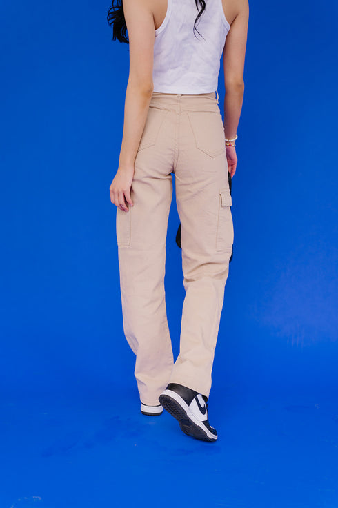 Deja Vu Cargo Pant// Tan