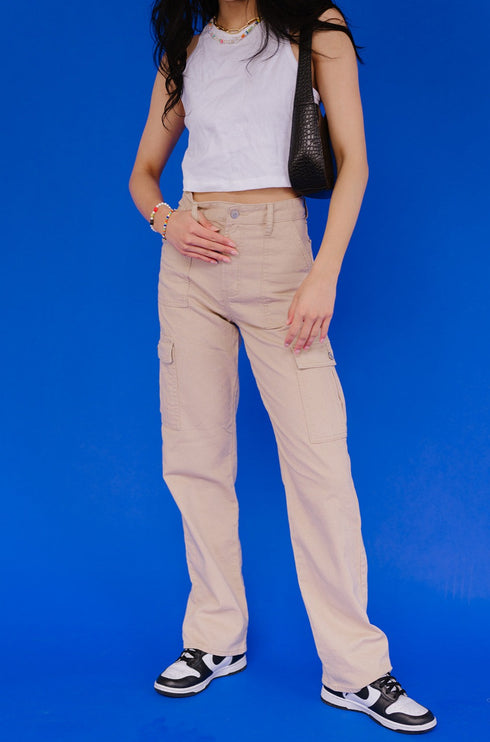 Deja Vu Cargo Pant// Tan