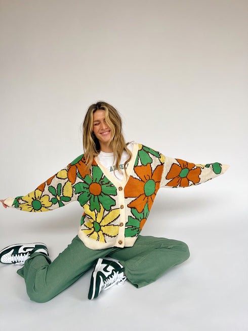 Flower Power Cardigan// Green
