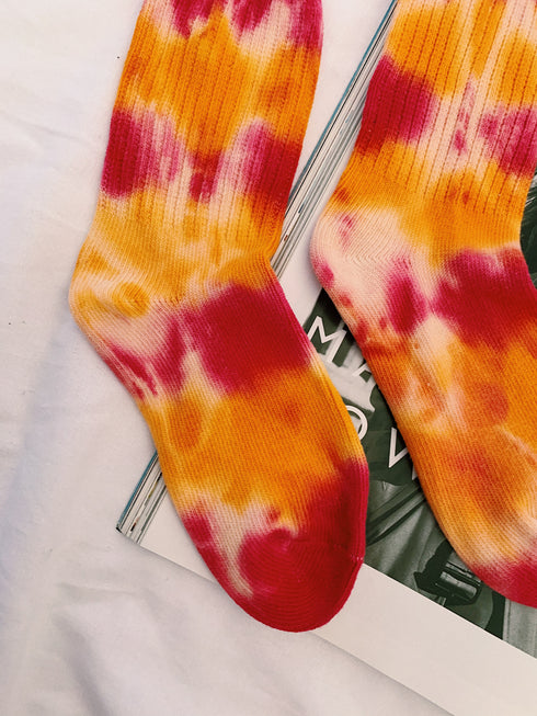 Play It Loud Tie Dye Socks// Orange Combo