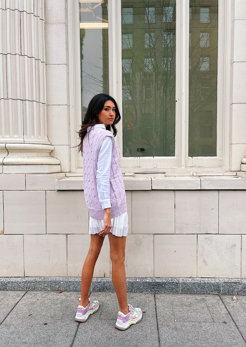 Clueless Cable Knit Vest// Lilac