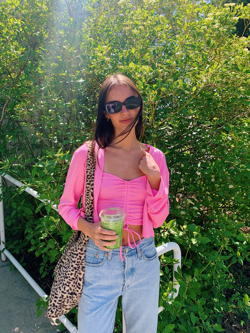 Model Moment Top// Pink