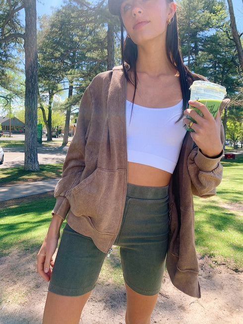 Switch Up Biker Short// Olive