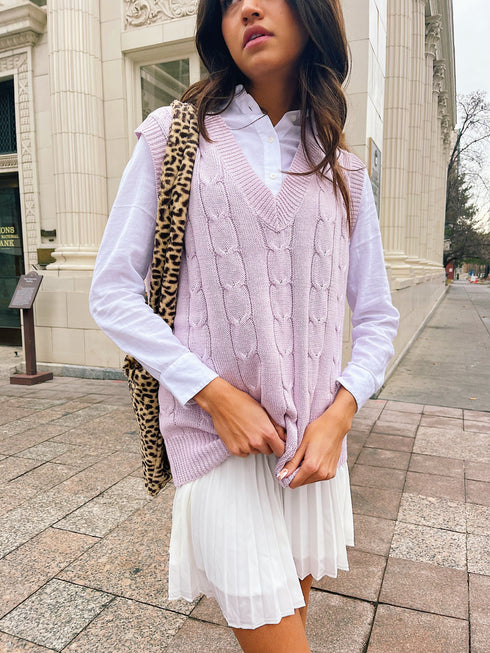 Clueless Cable Knit Vest// Lilac
