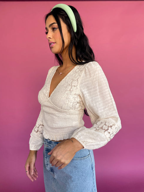 Sun Drenched Floral Top// Cream