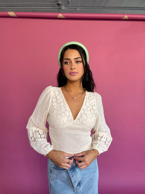 Sun Drenched Floral Top// Cream