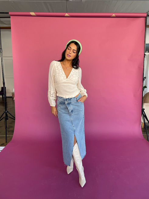 Sun Drenched Floral Top// Cream