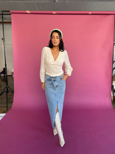 Sun Drenched Floral Top// Cream