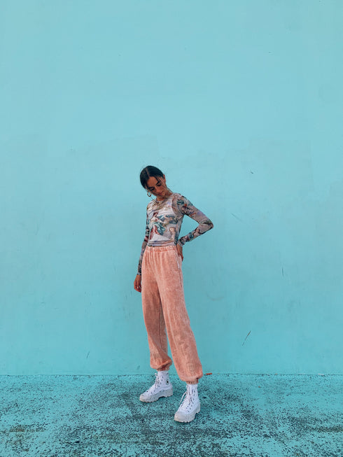 Vibe Check Washed Pant// Peach