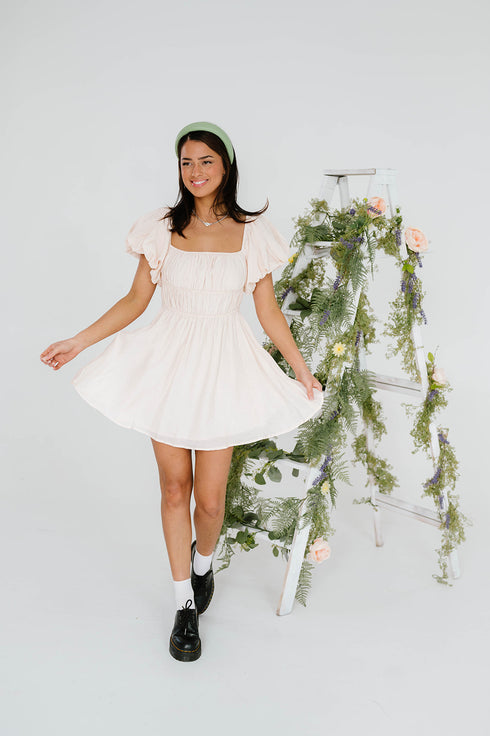 Sun Seeker Dress// Cream