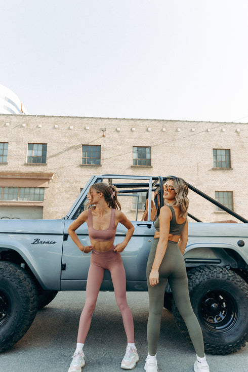 Hot Shot Legging // Dusty Lilac