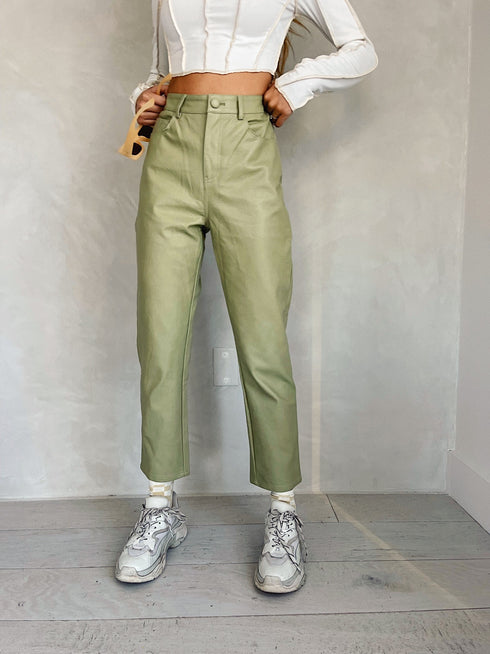 Style Control Pant// Sage