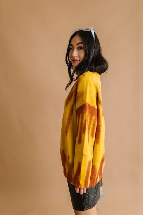 It Girl Sweater// Honey