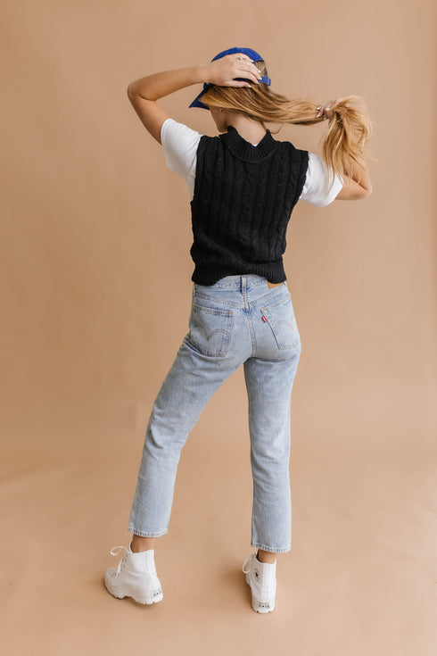 Snow Bunny Knit Vest// Black