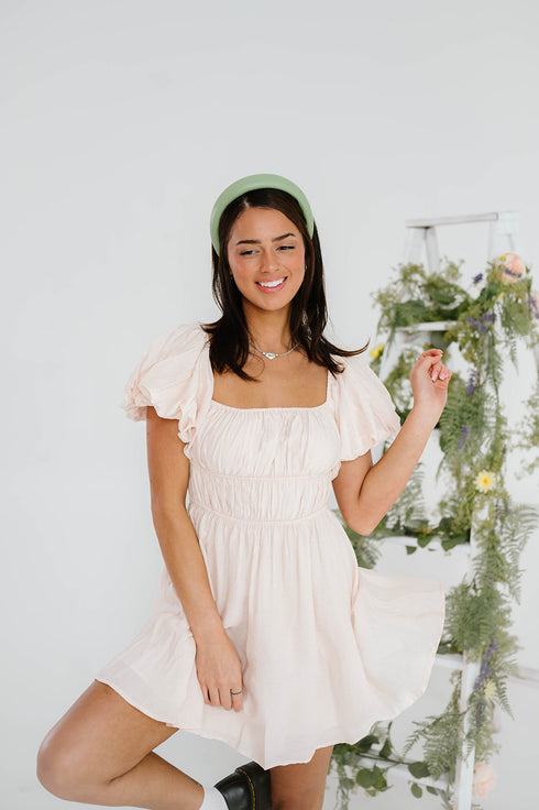 Sun Seeker Dress// Cream