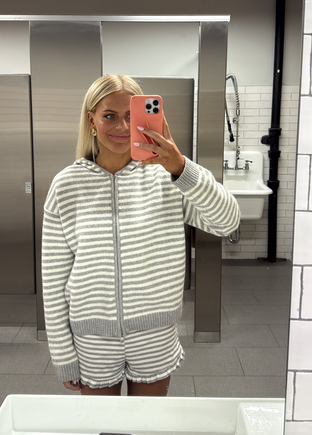 C.E CAVEMPT シーイー STRIPE COLLARED SWEAT L Club Cutie Zip-Up // Grey Stripe *RESTOCKED* – Coco McCall Shop
